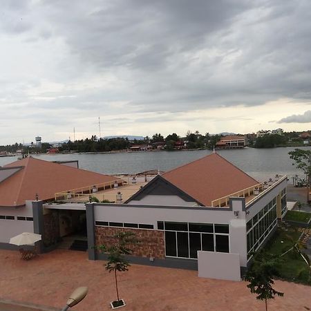 Kampongbay Makeng Guesthouse Kampot Exterior foto